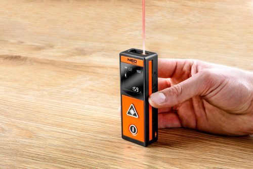 Neo Tools Lézeres távolságmérő, hatótáv: 40 m, érintőképernyő