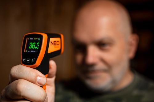 Neo Tools Infravörös hőmérő, 32-42.9°C, folyadék, levegő, test