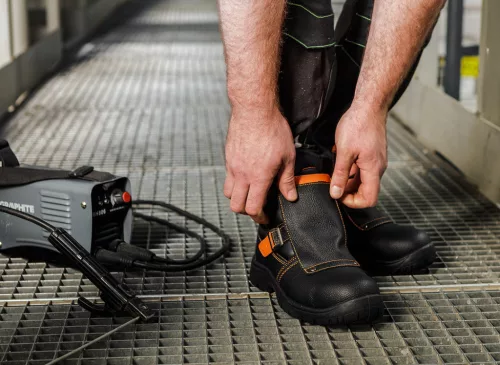 Neo Tools Munkavédelmi bakancs, hegesztőbakancs, S1P SRC, bőr, 41