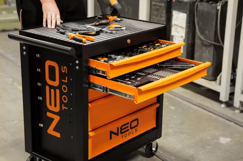 Neo Tools Szerszámkocsi, 5 fiókos, 117db szerszámmal, 680x460x825mm, szerszámkocsi