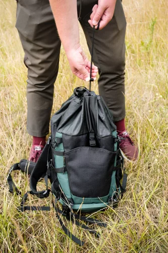 Neo Tools Vízálló hátizsák, 100% poliészter, 30l, 32-22-45cm