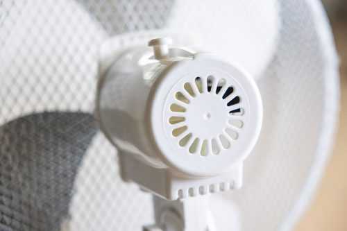 Neo Tools Asztali ventilátor, 45W, 40cm átmérő, oszcillátoros