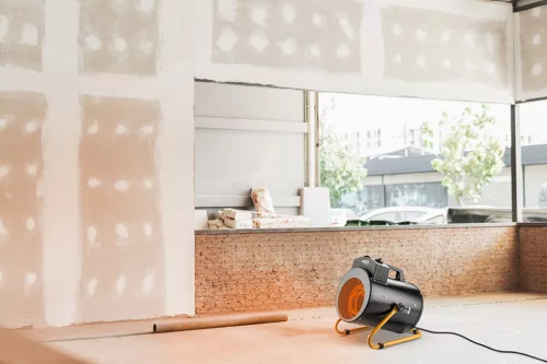 Neo Tools Ipari elektromos hősugárzó 5kW, állíth. üzemmód, IPX4(vizálló), állíth. szög, szabadonálló, 366 m3/h