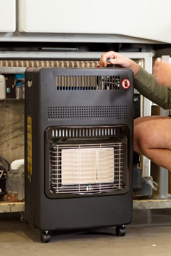 Neo Tools Gázkályha, kerámia betétes, 3 fokozatú,  max.4200W, gázpalack tartóval