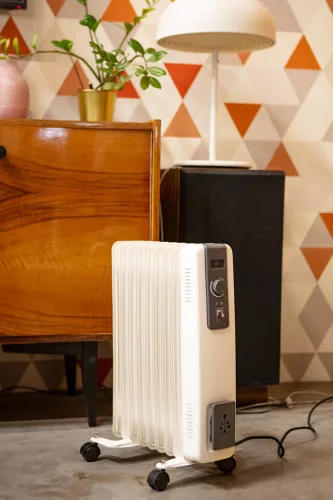 Neo Tools Olajradiátor, 9 bordás, 2 fokozatú, 1200/2000W