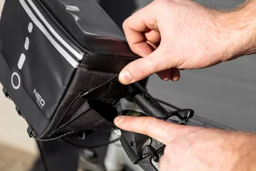 Neo Tools Kerékpár táska, 23x12x17cm, vízálló, kormányra