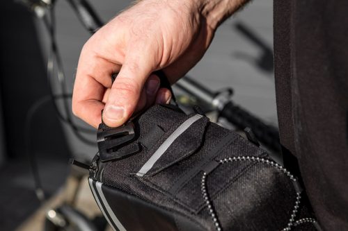 Neo Tools Kerékpár táska, 23x12x17cm, vízálló, kormányra