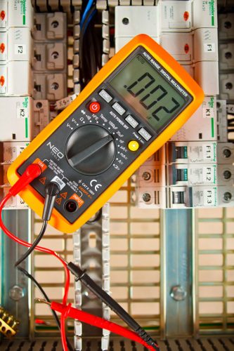 Neo Tools Multiméter Digitális, AC V, DC V, AC A, DC A, Tranziszt., Ellenáll., Hőmér., Dióda, Folyt., Kapac.