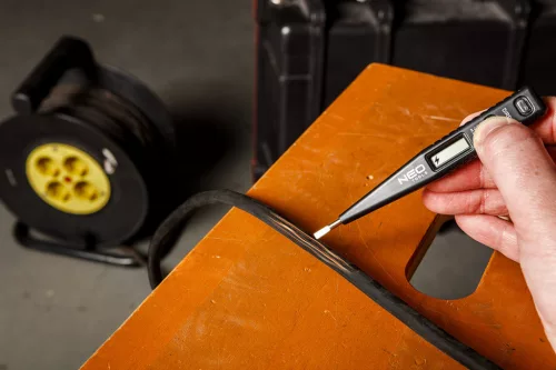 Neo Tools Digitlis Feszültségvizsgáló, fázisceruza, 12-500V