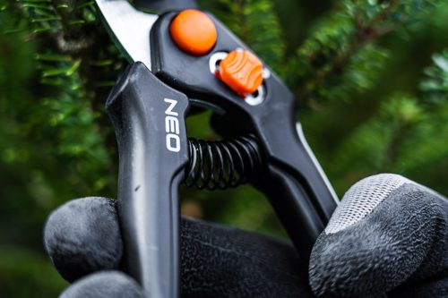 Neo Tools Munkakesztyű latex bevonatú nylon, 3141x,11"