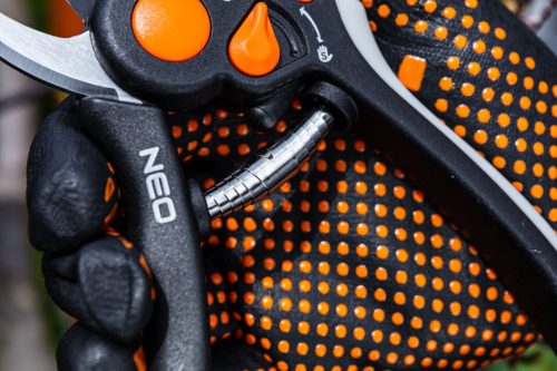 Neo Tools Munkakesztyű nylon, csúszásgátló pöttyökkel, 4131x, 10"