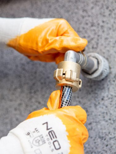 Neo Tools Munkakesztyű nitril bevonatú poliészter, 4111x, 8"