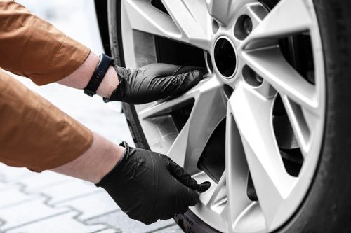 Neo Tools Munkakesztyű perforált nitril, fekete, 100db, L