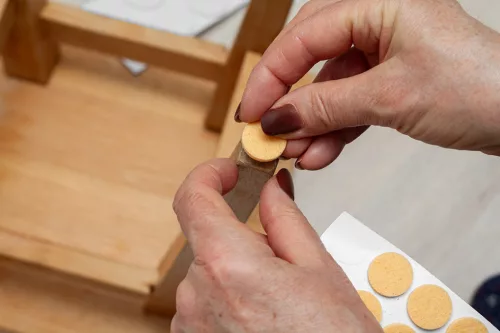 TopexBútorláb filc é szivacs készlet, öntapadós, 124db-os