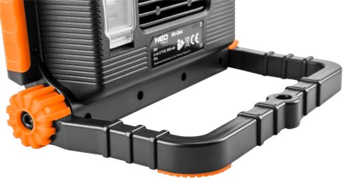 Neo Tools Akkus reflektor, talpas, 3000lum, SMD led