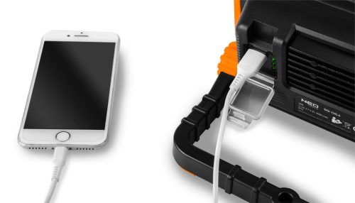 Neo Tools Akkus reflektor, talpas, 3000lum, SMD led