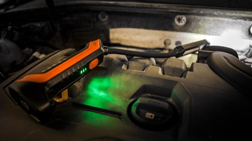 Neo Tools Újratölthető műhelylámpa 400 lum COB + zseblámpa