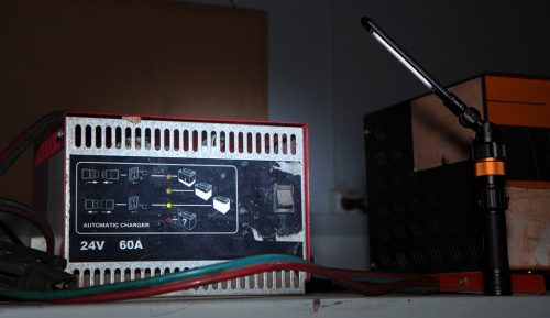 Neo Tools Akkus 3az1-ben vizsgálólámpa, tölthető, 350lum COB LED, 3W, IP44