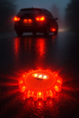Neo Tools Elakadásjelző lámpa, 12+3 LED, 5 világítási funkció