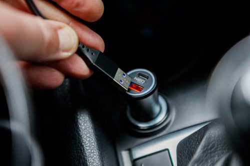 Neo Tools USB töltőkábel, 3az 1ben, 1.2m, USB-A bemenet, USB-C, Lightning, Micro USB kimenetek